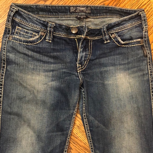 Silver jeans Frances 18” - Picture 2 of 6